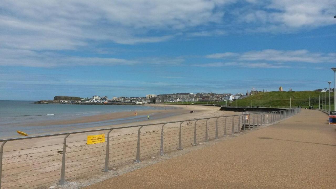 1 West Beach - Dog Friendly - Portrush By The Sea Экстерьер фото