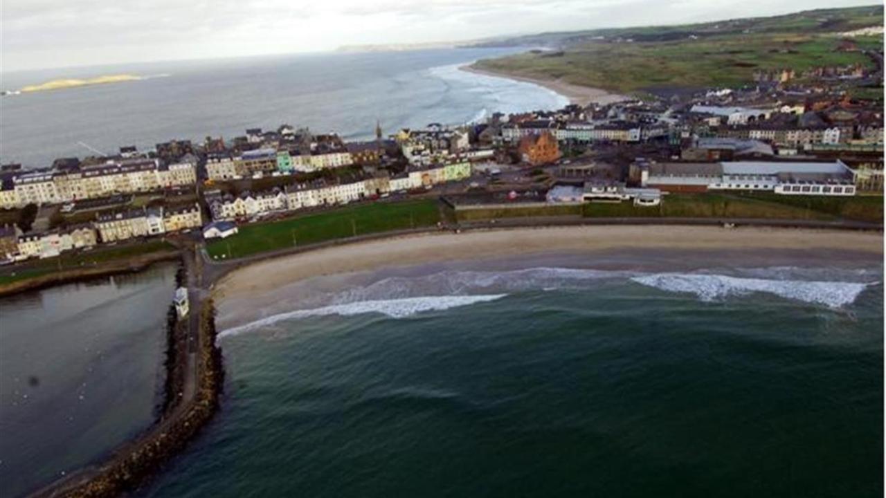 1 West Beach - Dog Friendly - Portrush By The Sea Экстерьер фото